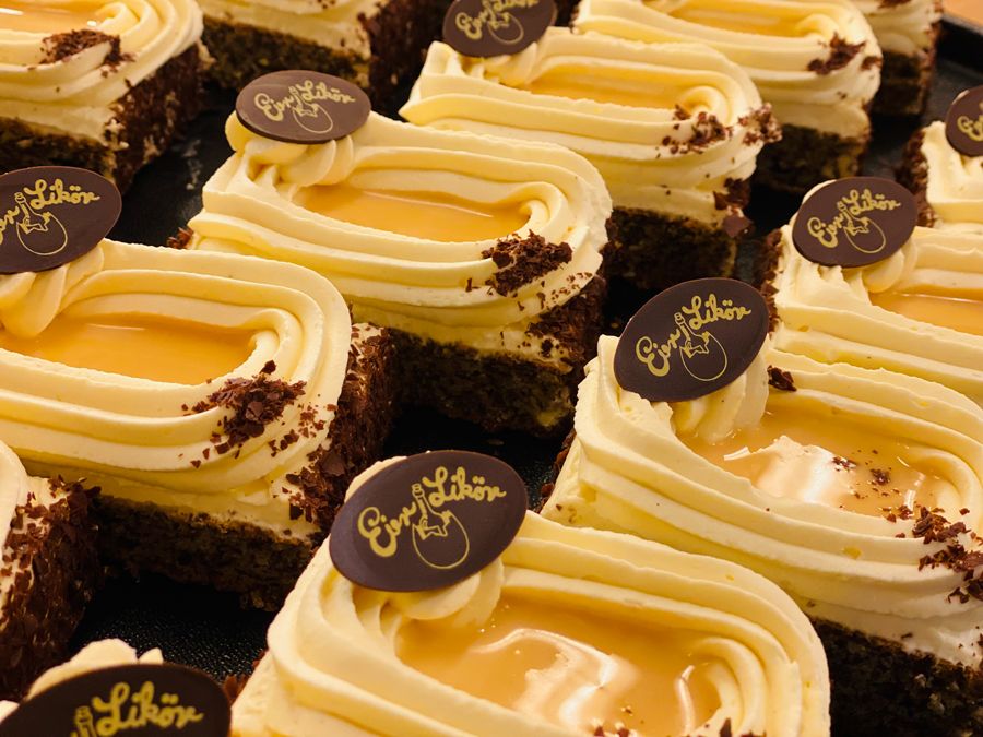 Bäcker Becker - Eierliekör-Sahne-Kuchen