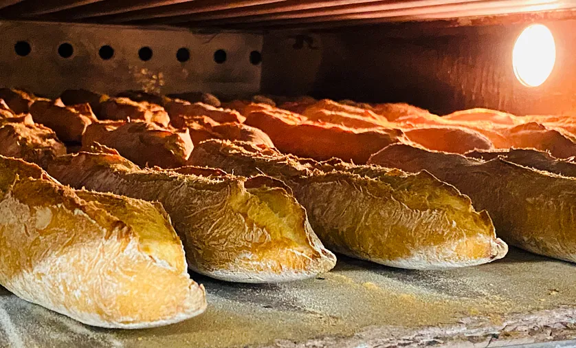 Bäckerei Christian Peter Brück - Baguette Steinofen